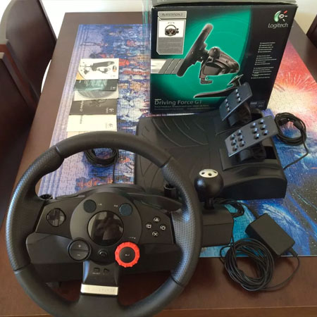 Volante Logitech Driving Force GT